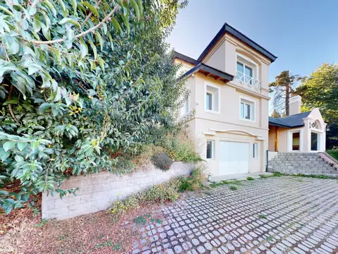 Casa en Venta de 4 dormitorios