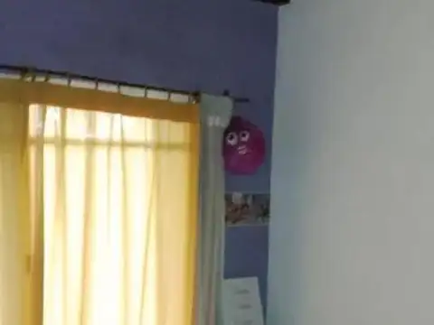 Los Calchaquíes e/ Chubut y Piñero