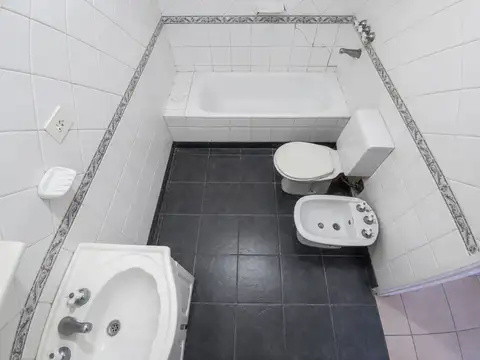 Depto Tipo Casa en Alquiler en Ituzaingo, $ 650.000