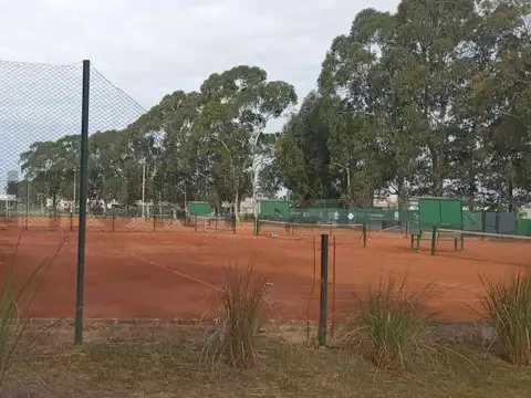 juana de arco 7300, Piso 0