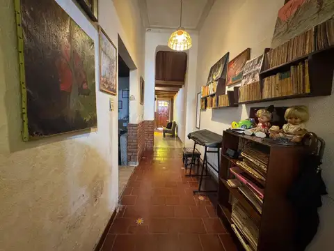 Casa 6 ambientes con 1 baño