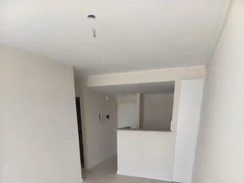 San Nicolas 1000, Piso 9