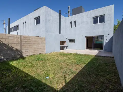 Casa en Venta en Countries y Barrios Cerrados en Cordoba Capital, USD 192.000
