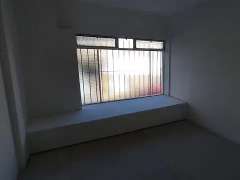 Local en Venta 70 años