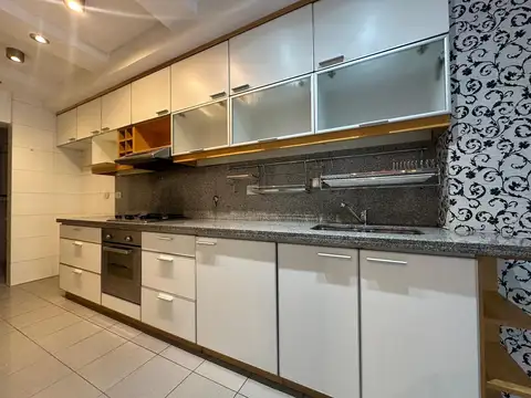 Departamento en Venta con 1 cocheras