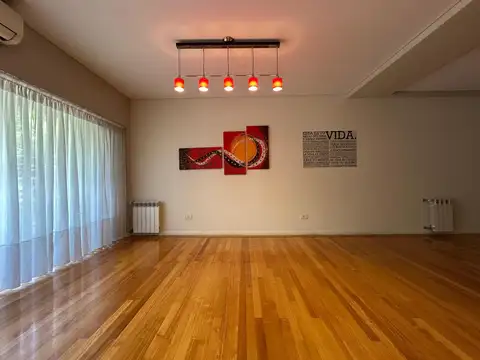 Departamento en Venta en Parque Chacabuco, USD 295.000