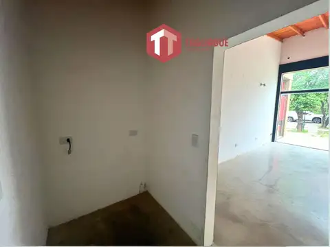 Local en Alquiler en Merlo, $ 300.000