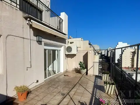 Alquiler Depto  3 amb San Cristobal s/Av San Juan al frente Balcón terraza