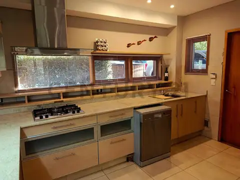 Casa en Venta en Alihuen Alto, USD 398.000