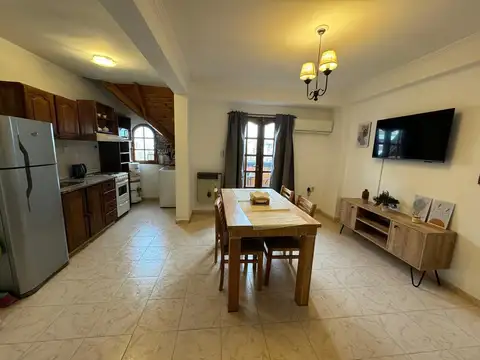 Rep. de Italia al 200, Neuquén Capital