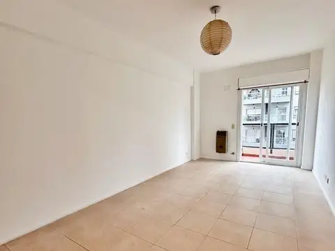 EXCELENTE DOS AMBIENTES EN VILLA URQUIZA