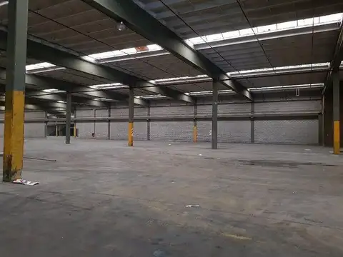 GALPON EN ALQUILER QUILMES OESTE.