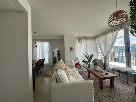 Venta Departamento En Complejo Vila Haus