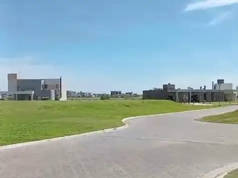 Terreno en Venta de 659,0 m2