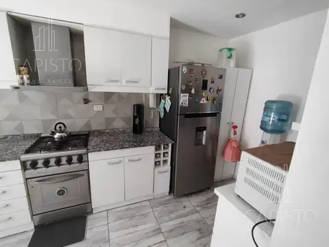 Depto Tipo Casa 4 ambientes con 1 baño