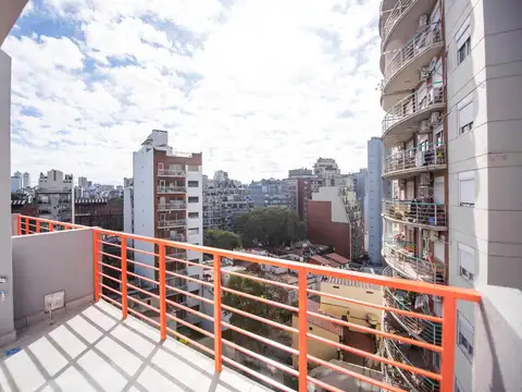 VENTA MONOAMBIENTE- PARQUE CHACABUCO- APTO PROFESIONAL- APTO CREDITO- DIVISIBLE-