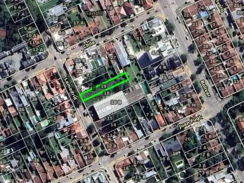 Lamadrid e/ Chile y Fugl