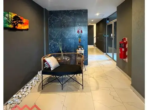 Sabattini 4800, Piso 7