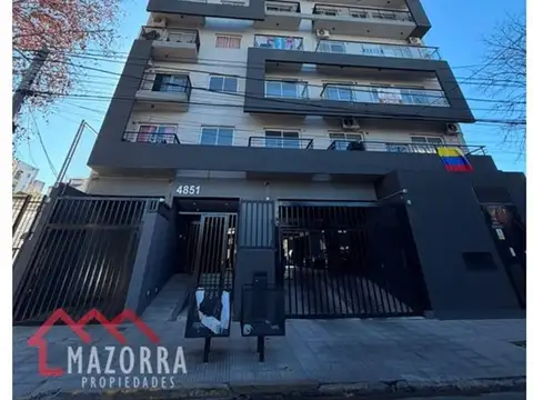 Departamento en VENTA - Caseros Centro