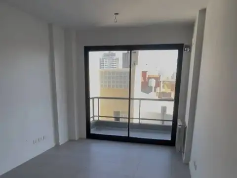 Holmberg 1000 Villa Ortúzar 2amb U$135.000