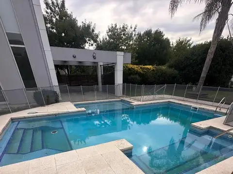 CASA EN VENTA TERRAVISTA 4 DORMS REFACCIONAR LOTE INTERNO