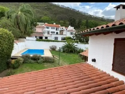 Los Paraisos