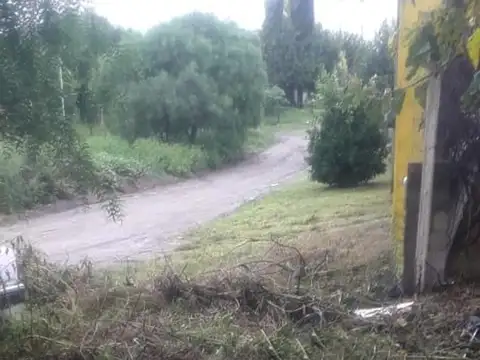 LIQUIDO LOTE DE TERRENO DE 410 MTS2