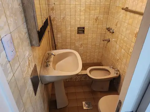 Depto Tipo Casa en Alquiler de 1 dormitorio