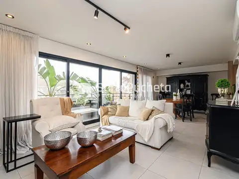 Venta departamento de 3 ambientes de categoría con amplio balcón aterrazado y cochera en Haedo.