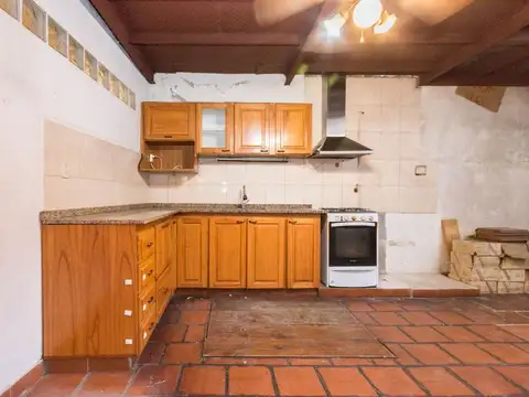 CAMPOS, LUIS MARIA 2400