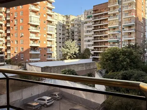 Departamento en Alquiler con 1 cocheras