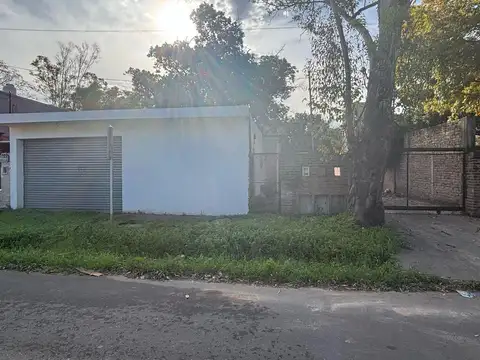 Local Comercial en venta en Garin centro