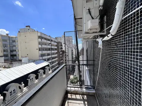Entre Ríos 400, Piso 9