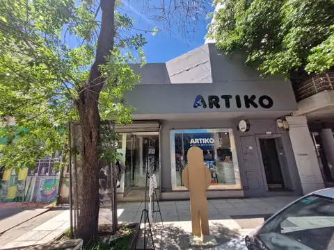 EXCELENTE LOCAL "APTO TODO RUBRO"