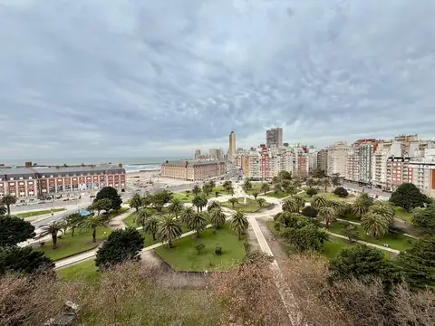 VENTA 2 AMBIENTES  A LA CALLE-  BALCÓN TERRAZA-  BUENOS AIRES 2000