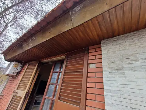 Depto Tipo Casa en Venta en General San Martín, USD 65.000