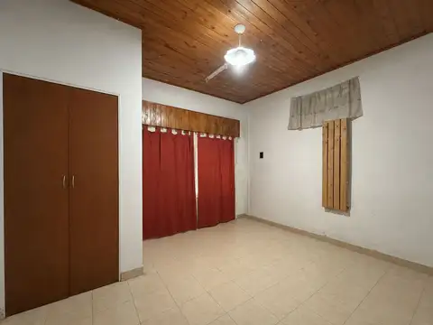 Casa en Venta en Bernal Oeste, USD 72.000