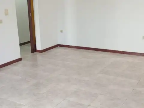 Depto Tipo Casa en Venta con 2 cocheras
