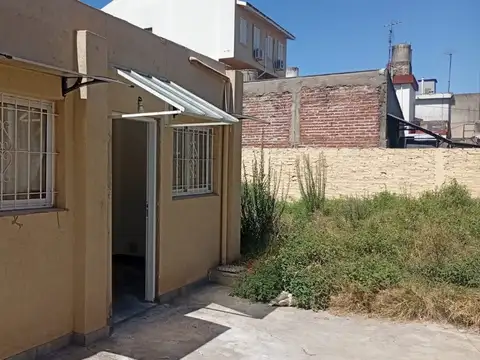 Casa 3 ambientes en Alquiler en Villa Bosch