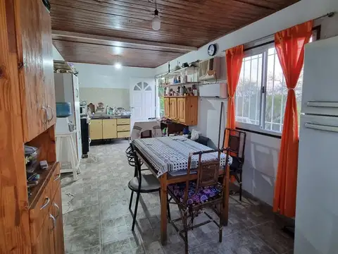 Casa en Venta en Arroyo Leyes, USD 35.000