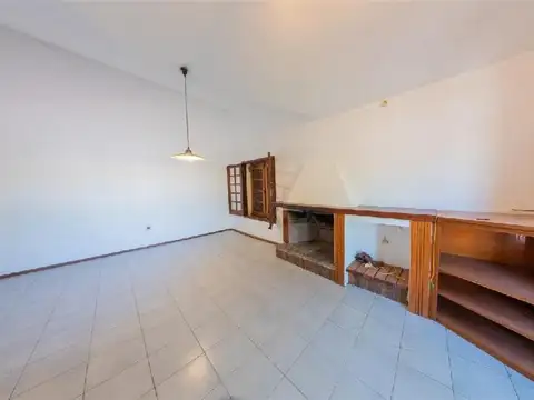 Casa en Venta en San José de Mayo, USD 285.000