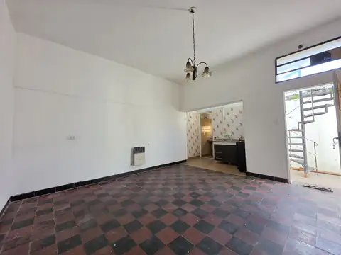 Depto Tipo Casa 6 ambientes con 3 baños