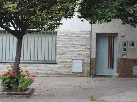 ZEBALLOS AL 3200 - VENTA DE CASA 2 DORMITORIOS 2 PLANTAS   PATIO   TERRAZA EN ROSARIO