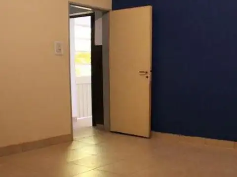 Depto Tipo Casa 5 ambientes con 2 baños