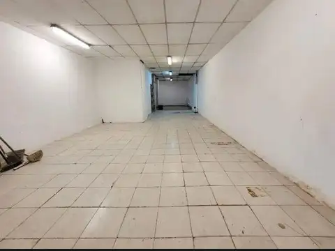 Local en Venta en Centro (Moreno), USD 250.000