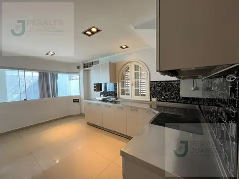Casa en Alquiler al Sureste