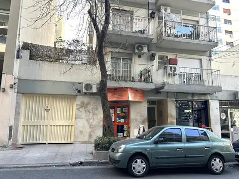 Cochera en Venta Belgrano R. Subsuelo, porton electrico