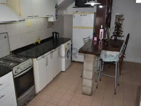 Venta PH 2 ambientes Parque Chacabuco, Apto Crédito