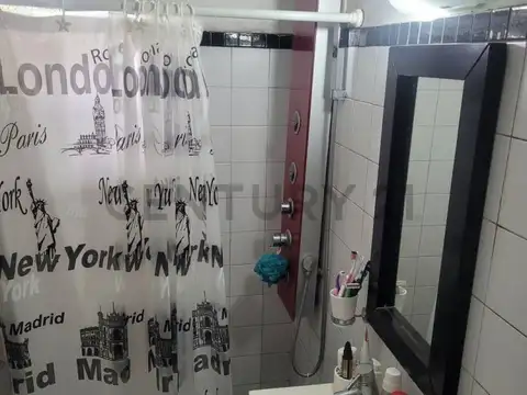 Venta PH 2 ambientes Parque Chacabuco, Apto Crédito