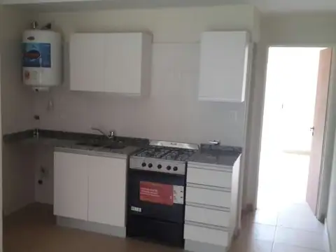 Departamento en Alquiler con 1 cocheras